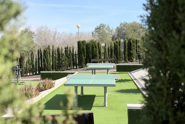 Magnifico bungalow de planta baja con piscina comunitaria y zonas verdes — 18