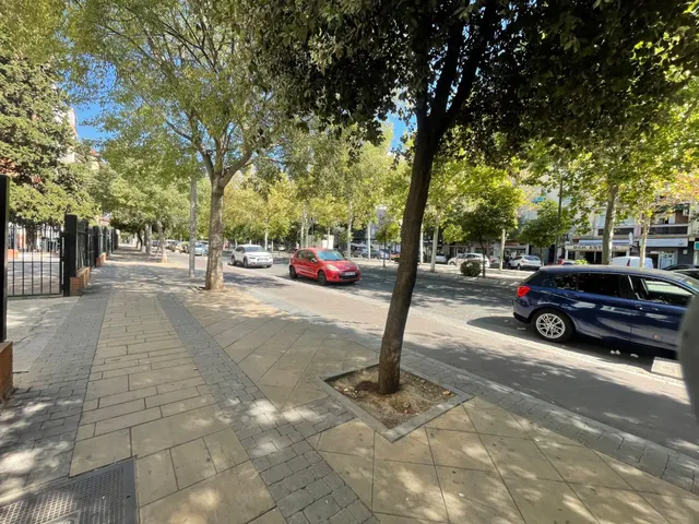 TERRAZA AL SUR, MUCHA LUZ, 4 DORMITORIOS… ¡Y GARAJE! — 40