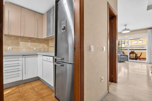 Casa adosada en venta en los bermejales — 8