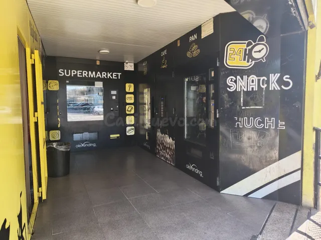 EN VENTA LOCAL COMERCIAL PROPIEDAD + NEGOCIO 24H — 5