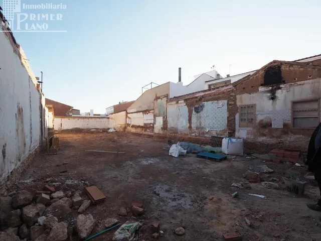 Oportunidad de Inversión en Terreno Urbano en Tomelloso - foto 3