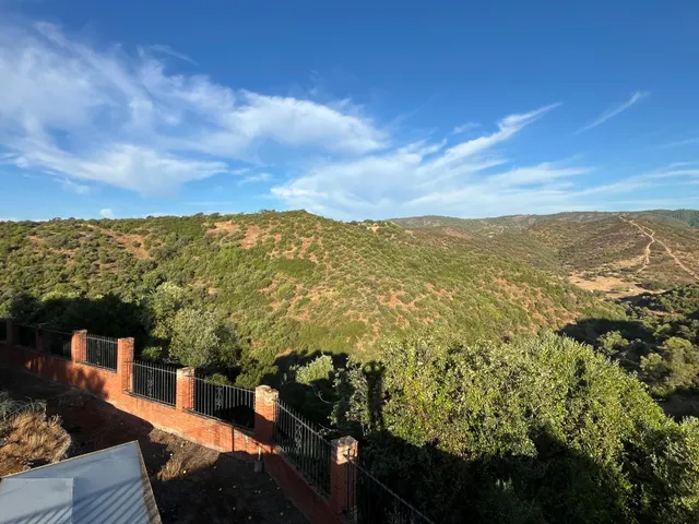 Finca rústica de más de 70 hectáreas con cortijo, casa de guardas y nave agrícola a solo 10 minutos de Córdoba — 50
