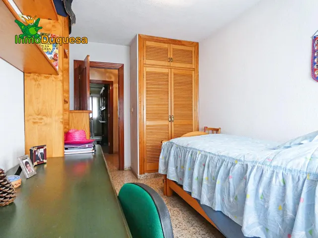 Piso de 3 Dorm. en 2ª planta. — 14