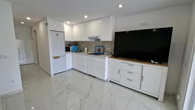 ESPECTACULAR APARTAMENTO REFORMADO — 17