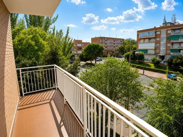 Piso en venta en Alcobendas Centro - foto 2