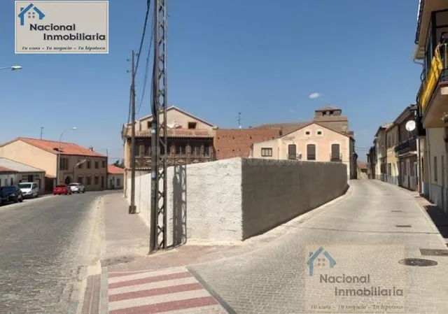 Suelo urbanizable en Venta en Arevalo Ávila - foto 2
