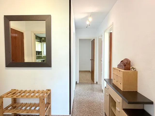 Fantàstic pis amb gran pati comunitari!!! — 12