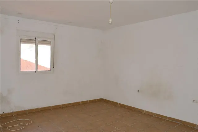 Oportunidad en Algeciras: 135 m2 a solo 500 metros de la playa del Rinconcillo — 14