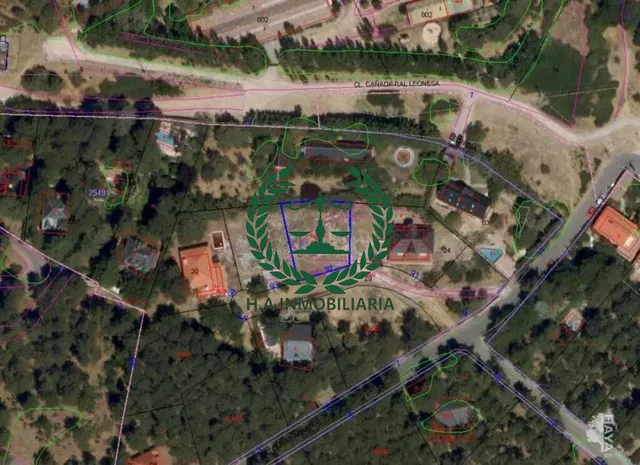 SOLAR EN VENTA. CALLE CERRO ABANTOS, SAN LORENZO DEL ESCORIAL (MADRID) PVP. 161.000 € — 2