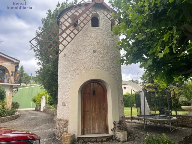 Extraordinario chalet en Nalda, Carretera de Soria — 22