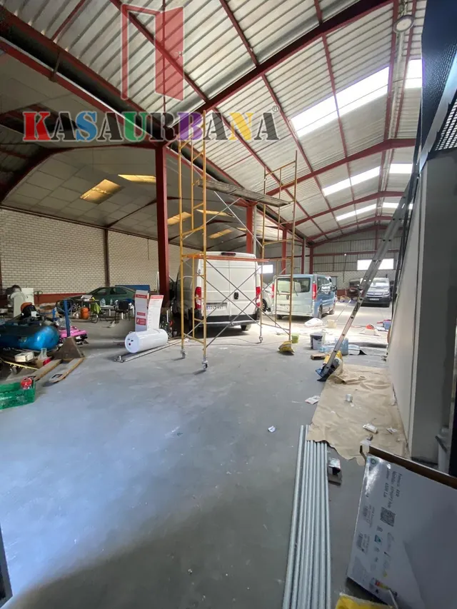 KASAURBANA ofrece en ALQUILER NAVE EN VALDEMORO