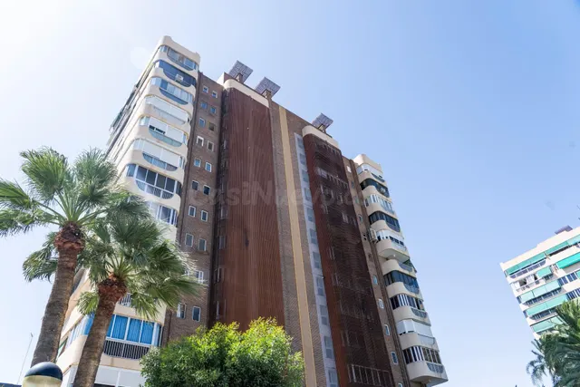 OPORTUNIDAD EN VENTA DE PISO DE 2 DORMITORIOS EN PLAYA DE SAN JUAN (ALICANTE) A 8 MINUTOS ANDANDO DE LA PLAYA — 47