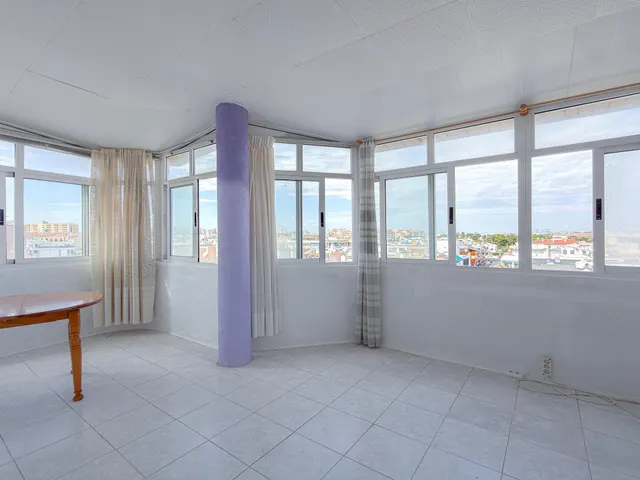 Playa del Cura! Ático con gran potencial y 1 dormitorio + 2 adicionales en dos terrazas, solárium privado enorme con vistas panorámicas (550 metros playa del cura) — 25