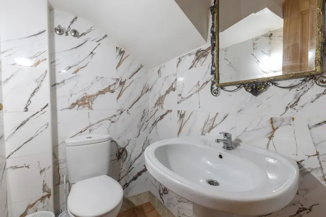 CASA EN VENTA EN GUADIX – ZONA MERCADONA — 10