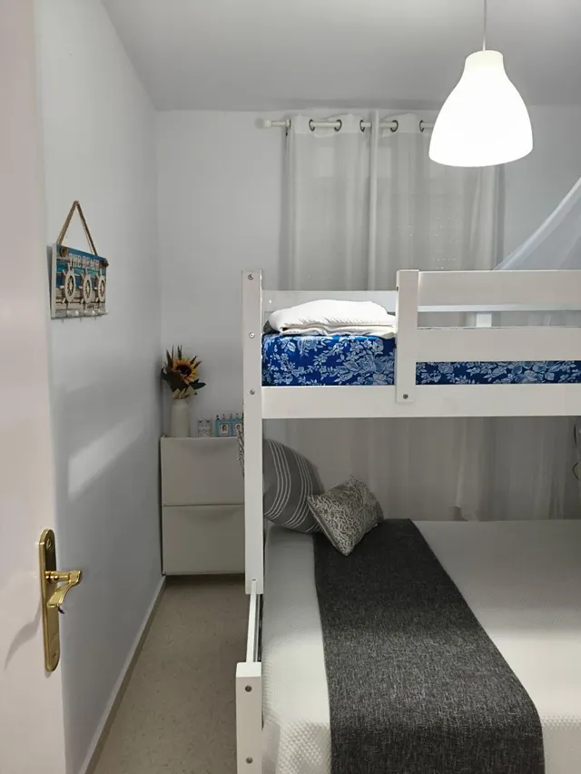 PISO REFORMADO CON VISTAS A LA PISCINA, AL MAR Y AL ATARDECER EN MATALASCAÑAS — 9