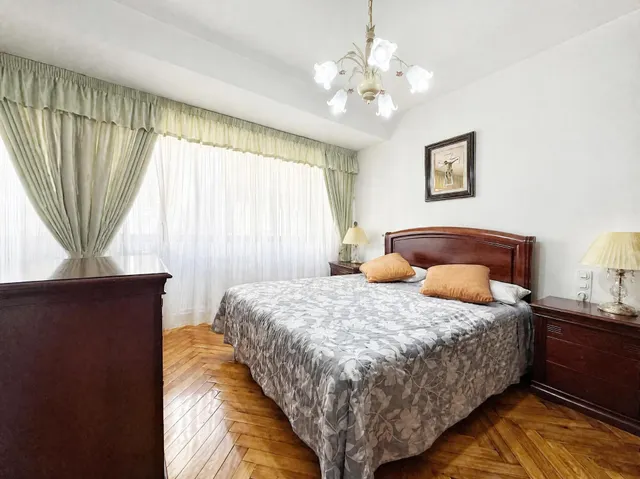 Piso 5 habitaciones 116m² en venta - Zona Plaza de Barcelos — 11