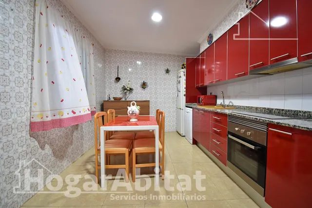 CASA CON TERRAZA Y VISTAS DESPEJADAS A LA MONTAÑA — 6