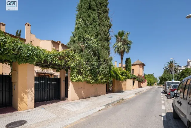 Preciosa casa en el exclusivo Barrio de los Periodistas, Gra
