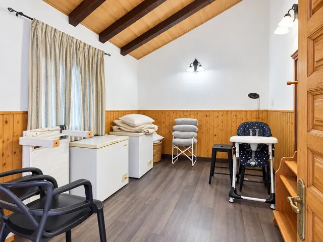 Villa con piscina y parcela de 14.000 m2 en Orihuela — 12