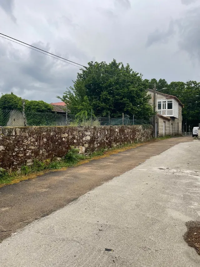 Casa para restaurar en Amoeiro - foto 3