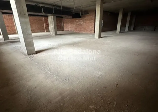 Local de Obra Nueva en Zona de Expansión - Gorg, Badalona — 11