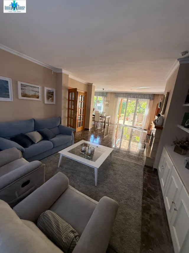 INMOHOUSE VENDE PAREADO — 14