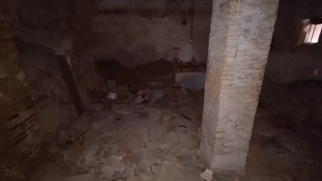 CASA  ANTIGUA  DE 329M2  EN VILLAR DEL ARZOBISPO — 49