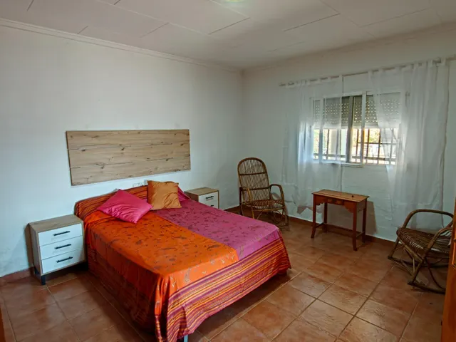Chalet con piscina — 8