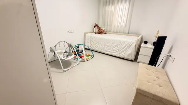 Espectacular y luminoso piso en Elche, en la zona de la Universidad. — 36