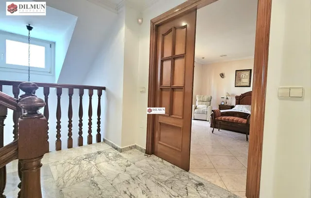 GRAN CASA EN VENTA ZONA PARQUE ACUÁTICO — 42