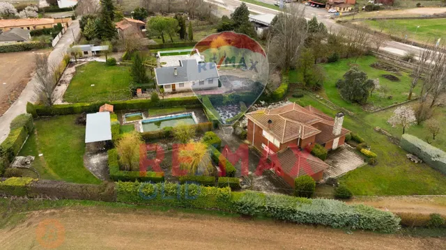 PARCELA 'SUELO URBANO' EN VILLANUBLA DE CASI 7.000 M2 CON VI - foto 5