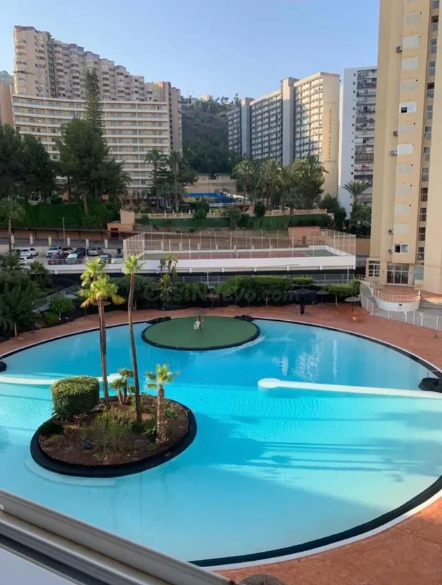 Apartamento Moderno en Rincón de Loix, Benidorm - €850/mes - foto 2