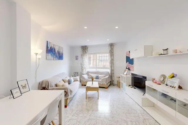 Espacioso piso en Canteras con gran dormitorio principal en 