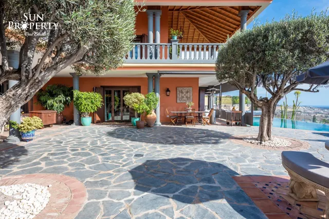 VILLA DE LUJO CON INCREÍBLE VISTA AL MAR EN ADEJE - EL GALEÓ - foto 5