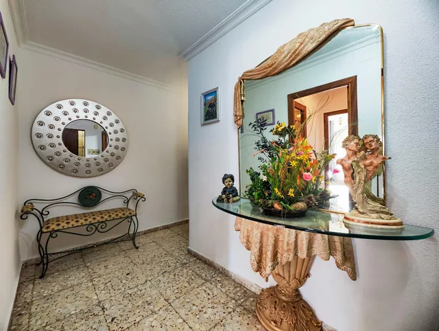 Piso en venta en Calle Menendez Pelayo — 20