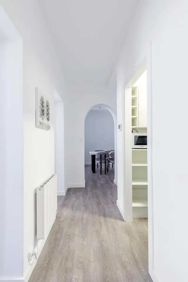 AVC INMOBILIARIO ALQUILA PISO — 23