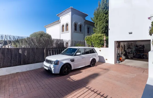 Chalet 4 habitaciones 319m² en venta - Costa Del Sol — 31