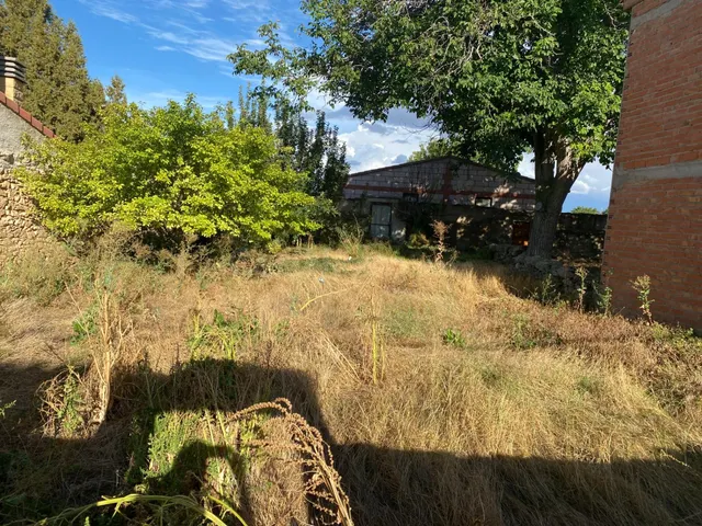SE VENDE SOLAR EN FUENTES CLARAS