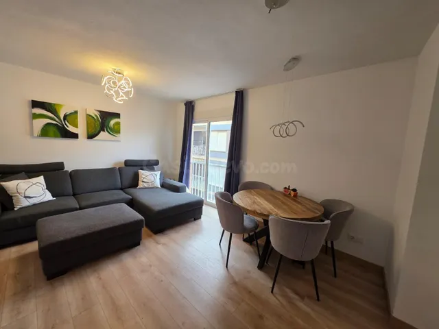 Piso a 50 m de la playa y de la plaza de España - foto 2