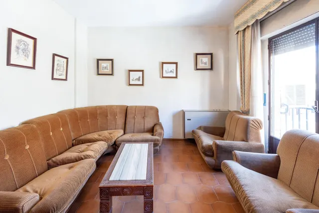 Estupendo dúplex para reformar a tu gusto en Algarinejo — 9