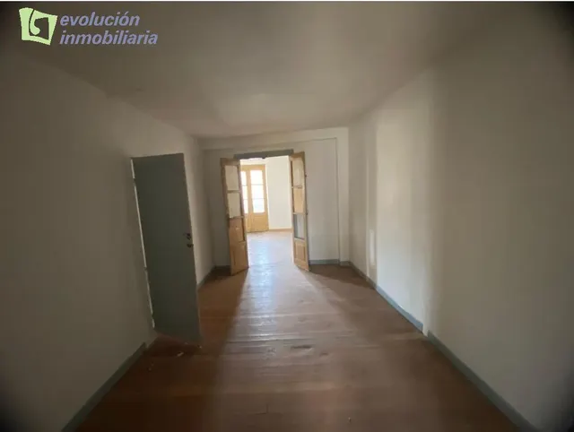 PISO CENTRICO EN MIRANDA DE EBRO. BURGOS. — 9