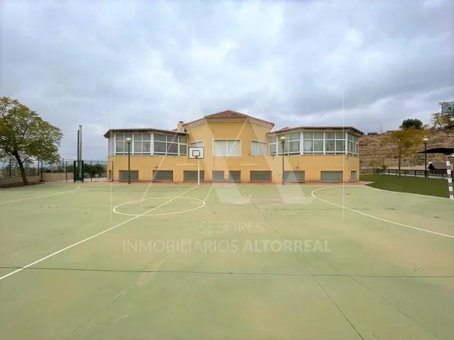 SE VENDE NEGOCIO EN MONTEPRINCIPE — 3