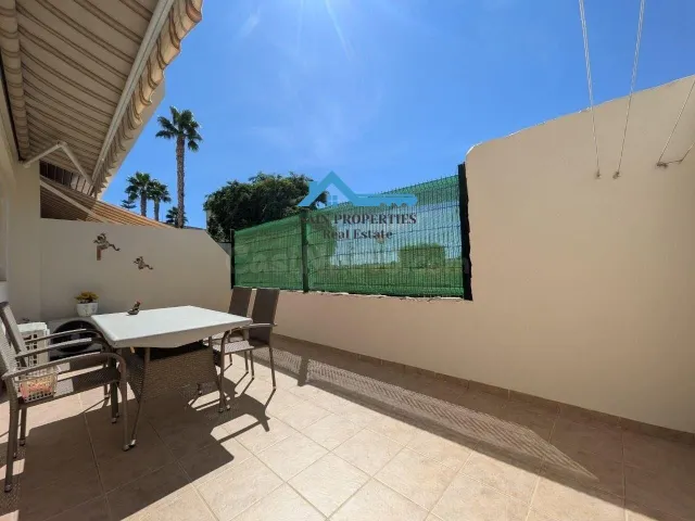 Amplio apartamento con gran terraza y piscina en Alfaz del Pi — 3