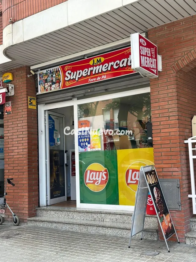 LOCAL MUY BIEN UBICADO EN CAN LLOBET