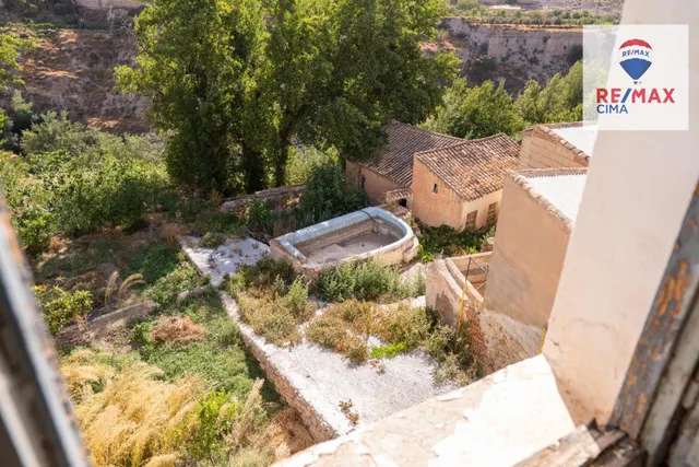 DOS CASAS MAS PARCELA DE 900  METROS — 9