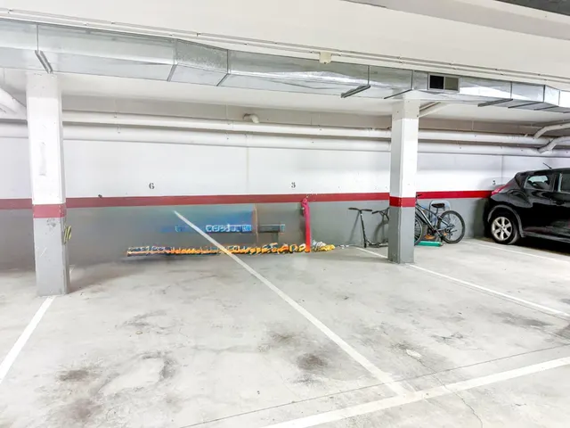NUEVO PRECIO · Piso en el centro de Alella con terraza al sur, piscina, parking y trastero — 38
