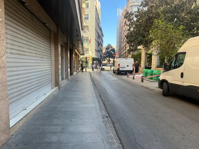 Local muy comercial en Calle Recogidas. - foto 3