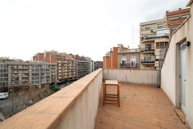 Piso reforamdo y amueblado — 18