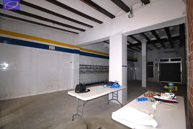 Amplia Casa en Quart de Poblet para Reformar - Oportunidad Ú - foto 4