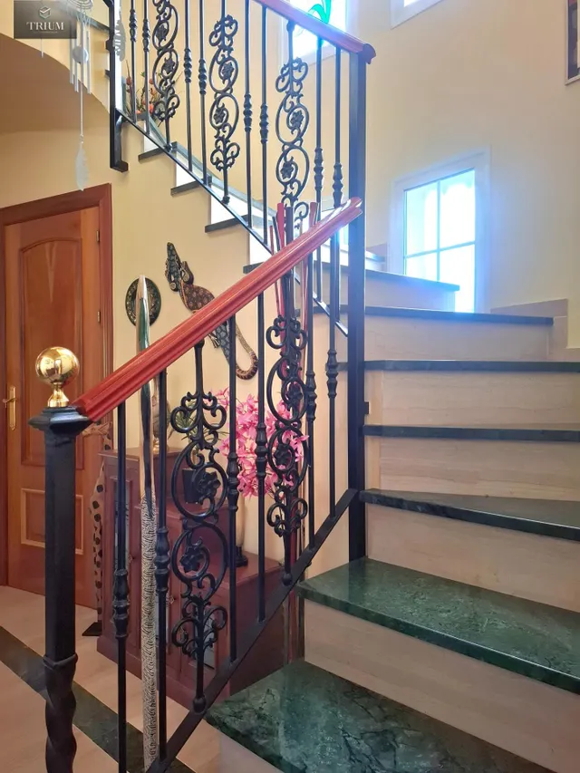 Fantástico chalet en villa argaz, junto al cc serrallo plaza — 28